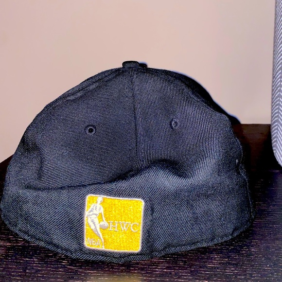 New era Lakers hat size 7 3/4 - Picture 3 of 3